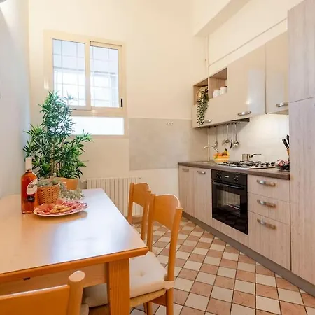 Ferienwohnung Oasi Corso Italia Bari Exterior foto
